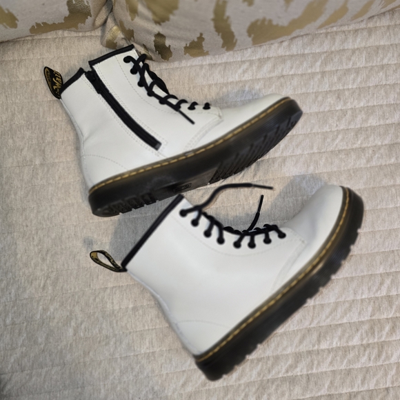 Doc Marten Youth 1460 Patent Leather Lace Up Boots size 3 - Picture 5 of 9